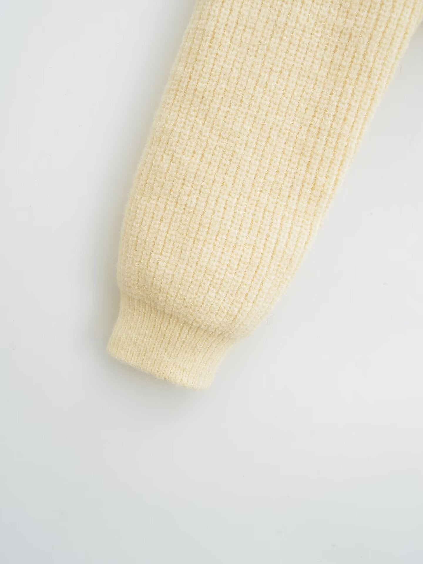 Retro Soft Glutinous Sweater Coat Top