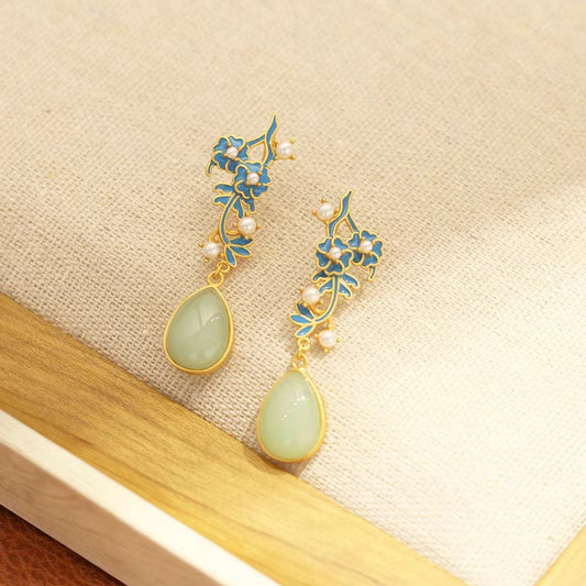 Ancient Gold-plated Hetian Jade Pearl Flower Branch Retro Stud Earrings