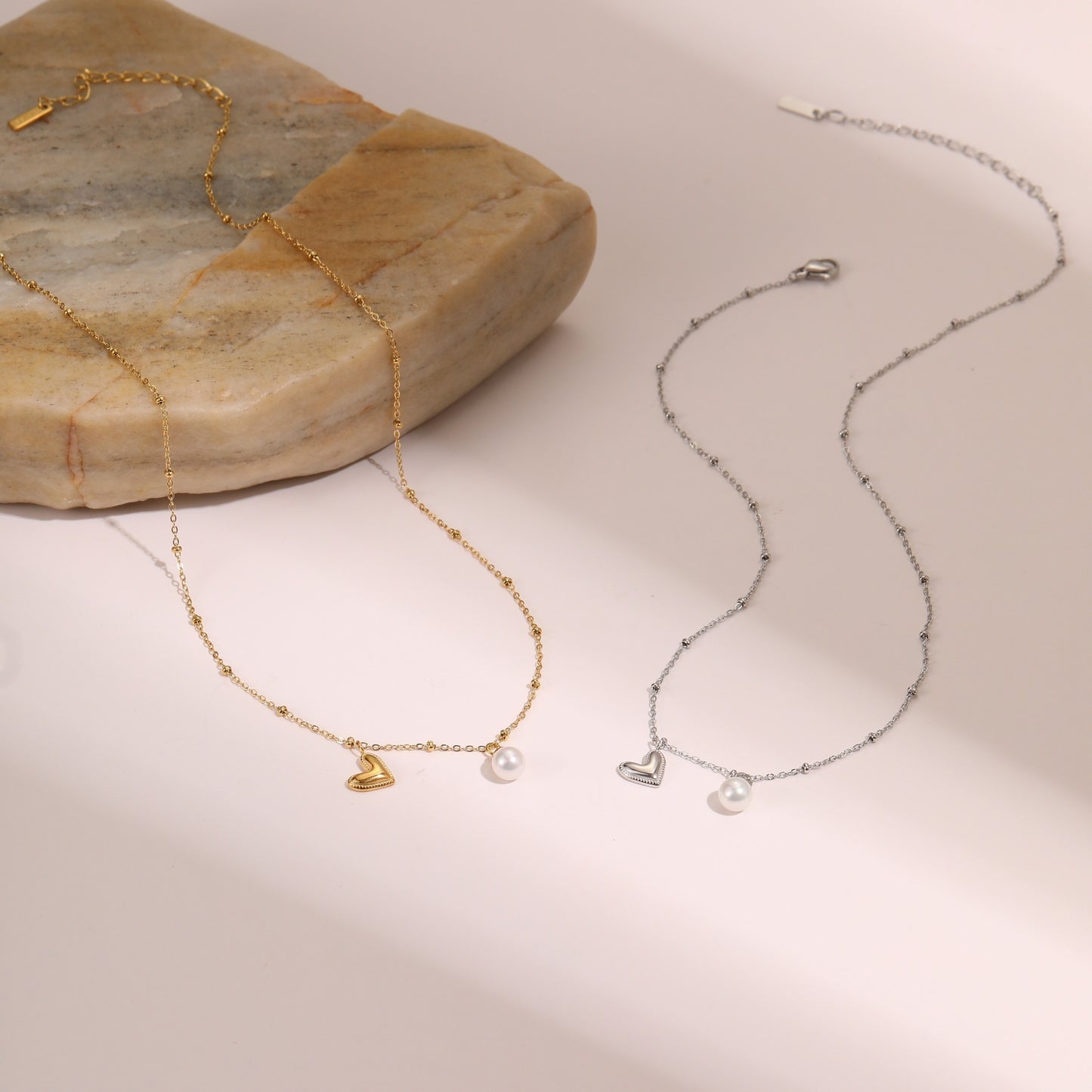 Ins Fashion Pearl Heart Pendant Clavicle Chain