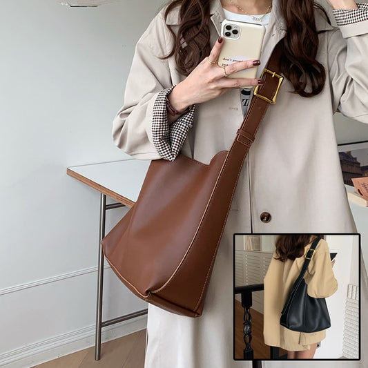 Women's Minimalist Shoulder Bag