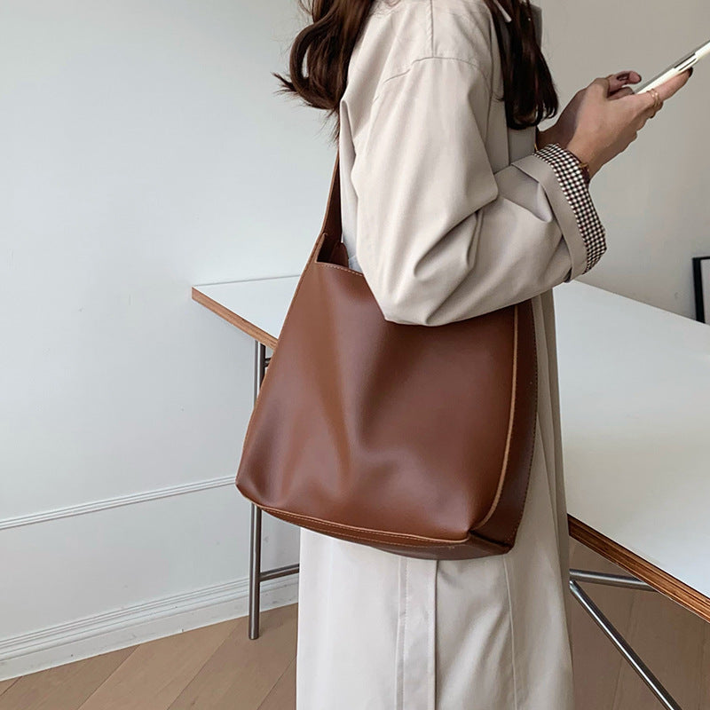 Women's Minimalist Shoulder Bag