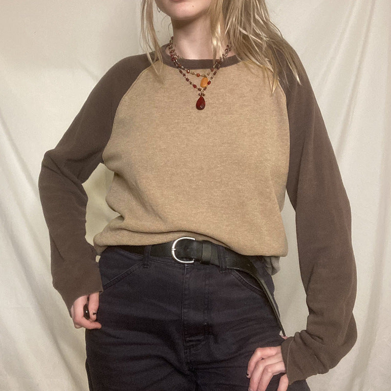 Round Neck Long-sleeved T-shirt